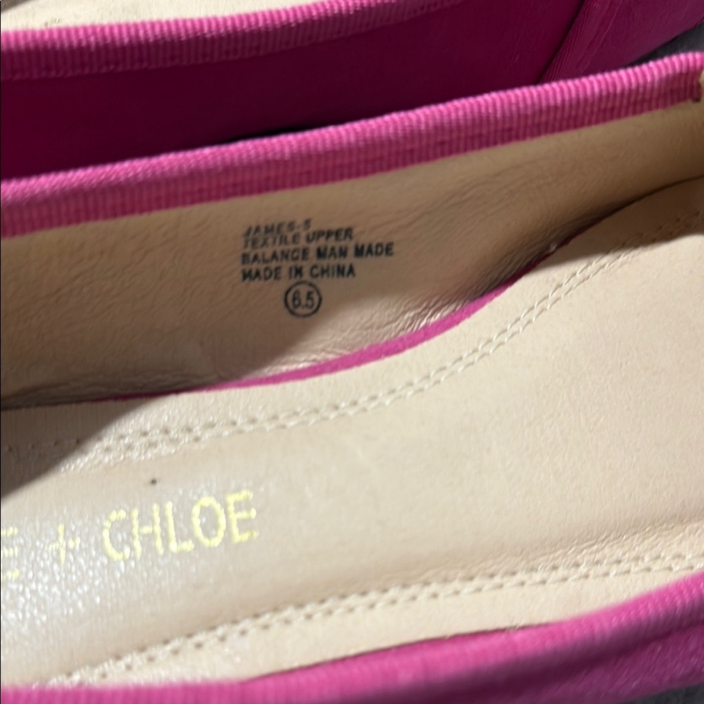 Elegant Pink Embellished Women's Flats - Picture 4 of 5